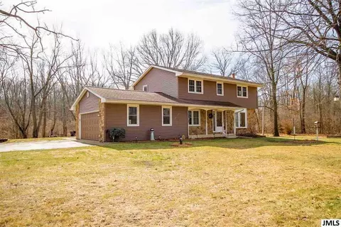 5901 Vrooman Rd, Jackson, MI 49201 photo 4