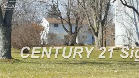 5395 Oaktree, Flint, MI 48532 photo 4