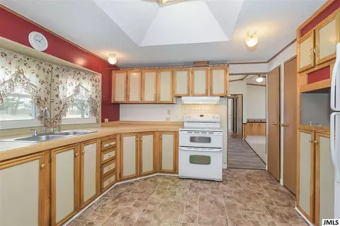 6711 Springport Rd, Jackson, MI 49201 photo 7