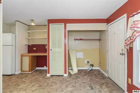 6711 Springport Rd, Jackson, MI 49201 photo 8