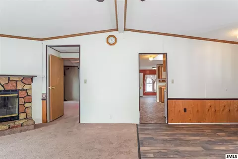 6711 Springport Rd, Jackson, MI 49201 photo 9