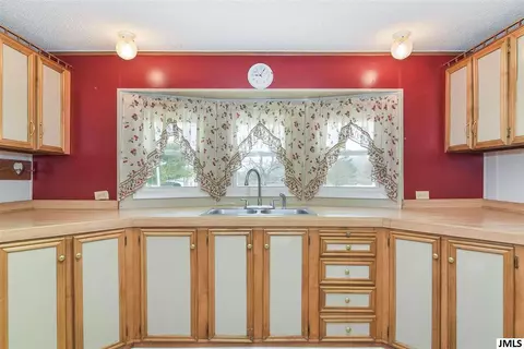 6711 Springport Rd, Jackson, MI 49201 photo 6