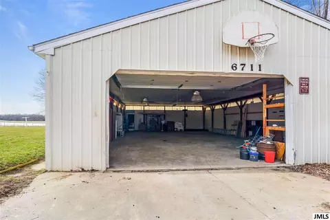 6711 Springport Rd, Jackson, MI 49201 photo 24