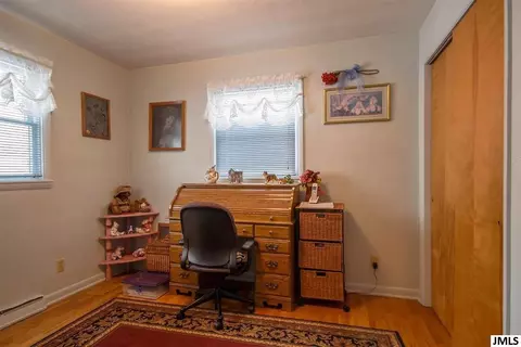 541 Gregory Pl, Jackson, MI 49202 photo 8