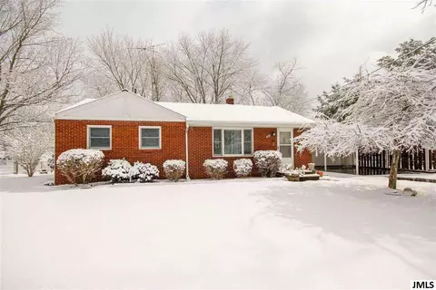 541 Gregory Pl, Jackson, MI 49202 photo 1