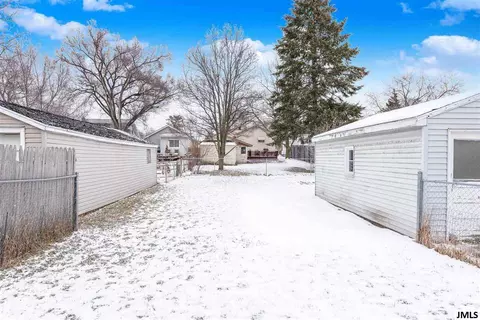 2129 Crest Ave, Jackson, MI 49203 photo 21