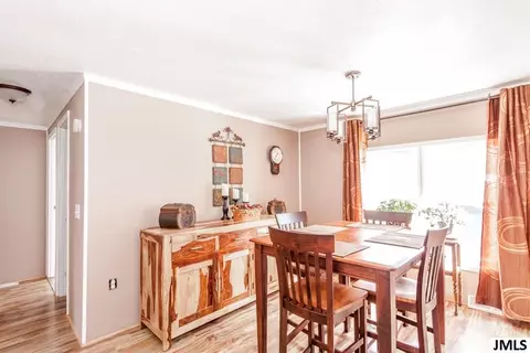 6471 Ellen Ln, Jackson, MI 49201 photo 10