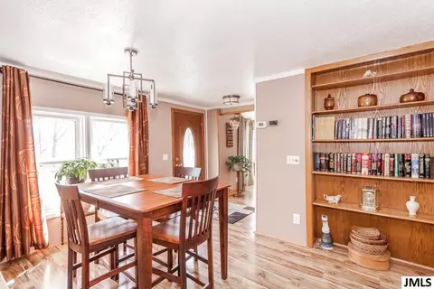 6471 Ellen Ln, Jackson, MI 49201 photo 4