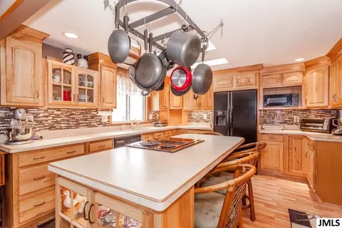 6471 Ellen Ln, Jackson, MI 49201 photo 7