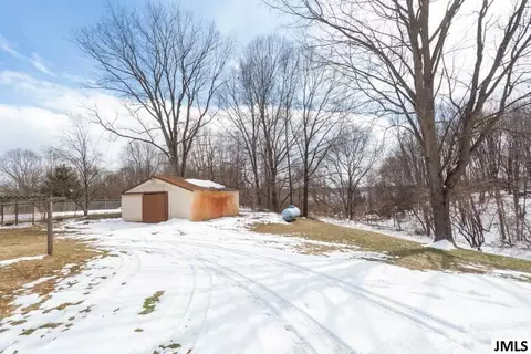 6471 Ellen Ln, Jackson, MI 49201 photo 6