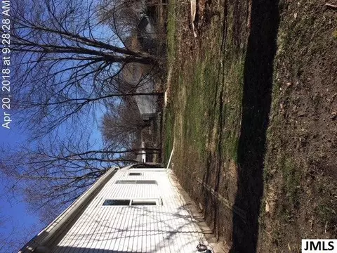 1304 E Ganson, Jackson, MI 49201 photo 8