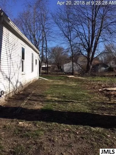 1304 E Ganson, Jackson, MI 49201 photo 16