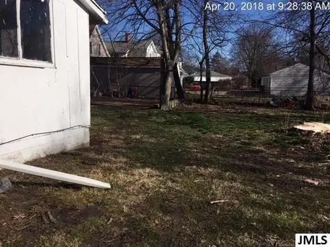 1304 E Ganson, Jackson, MI 49201 photo 12