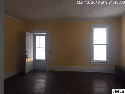 1304 E Ganson, Jackson, MI 49201 photo 5