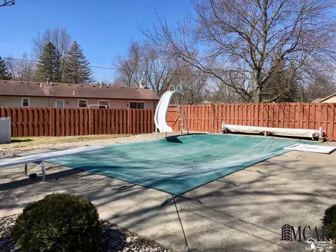 1669 Longfellow, Temperance, MI 48182 photo 7