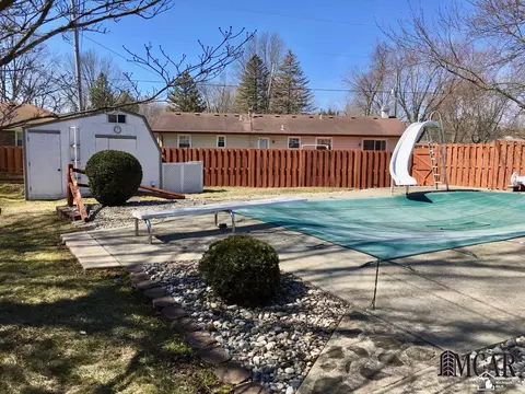 1669 Longfellow, Temperance, MI 48182 photo 8