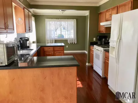 1669 Longfellow, Temperance, MI 48182 photo 13