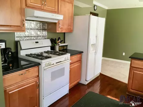 1669 Longfellow, Temperance, MI 48182 photo 19
