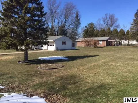 2004 W Franklin, Jackson, MI 49203 photo 3