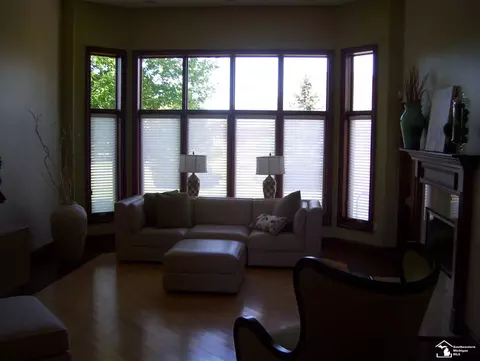 148 Orleans, Monroe, MI 48162 photo 14