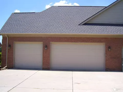 148 Orleans, Monroe, MI 48162 photo 5