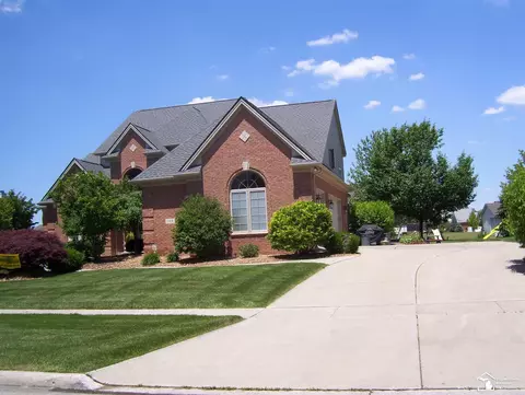 148 Orleans, Monroe, MI 48162 photo 3