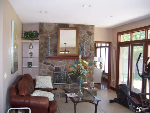 148 Orleans, Monroe, MI 48162 photo 9