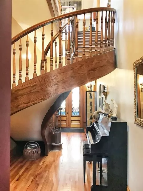 118 E Oliver, Owosso, MI 48867 photo 32