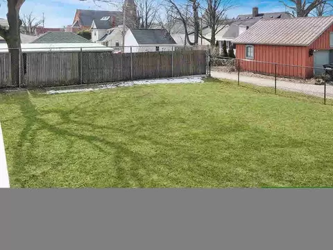 118 E Oliver, Owosso, MI 48867 photo 68