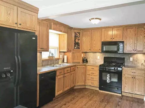 606 Ryan, Owosso, MI 48867 photo 2