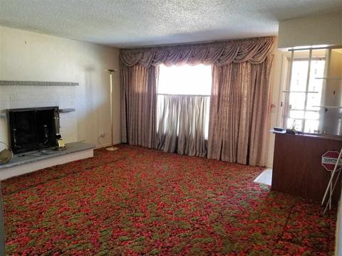 1916 Pingree Ave, Flint, MI 48503 photo 2
