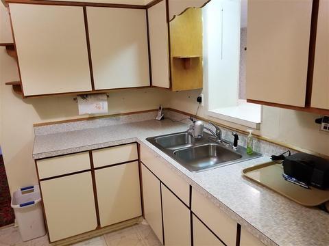 1916 Pingree Ave, Flint, MI 48503 photo 6