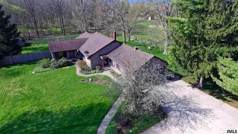 1640 Cascade Ct, Jackson, MI 49203 photo 33