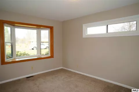1640 Cascade Ct, Jackson, MI 49203 photo 14