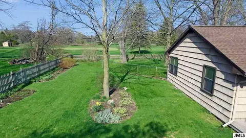 1640 Cascade Ct, Jackson, MI 49203 photo 36