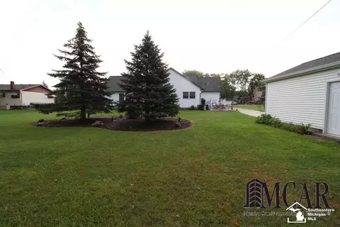 119 Bates, Monroe, MI 48162 photo 12