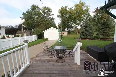 119 Bates, Monroe, MI 48162 photo 13
