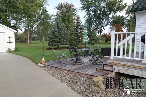 119 Bates, Monroe, MI 48162 photo 6