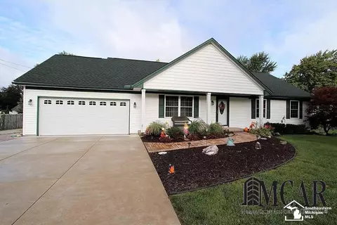 119 Bates, Monroe, MI 48162 photo 1
