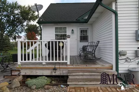 119 Bates, Monroe, MI 48162 photo 5