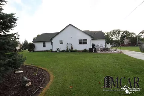 119 Bates, Monroe, MI 48162 photo 9
