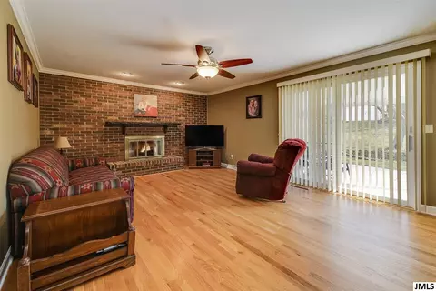 4855 Firethorne Dr, Jackson, MI 49201 photo 13