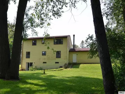 1616 N Dade, Jackson, MI 49203 photo 4