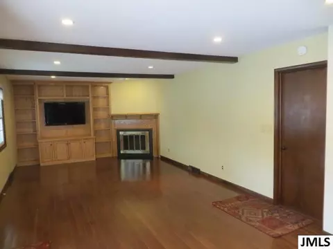 2147 Cascade Dr, Jackson, MI 49203 photo 13