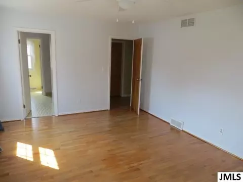 2147 Cascade Dr, Jackson, MI 49203 photo 25