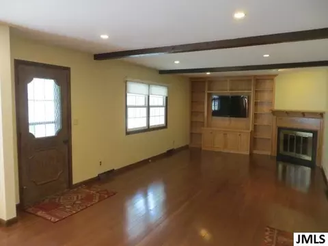 2147 Cascade Dr, Jackson, MI 49203 photo 15