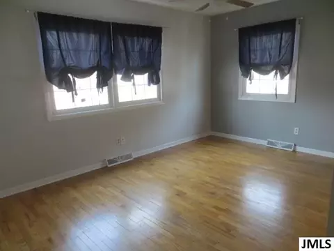 2147 Cascade Dr, Jackson, MI 49203 photo 28