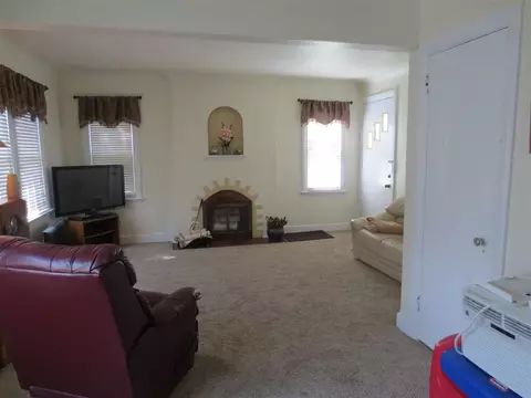 629 Roome, Flint, MI 48503 photo 6