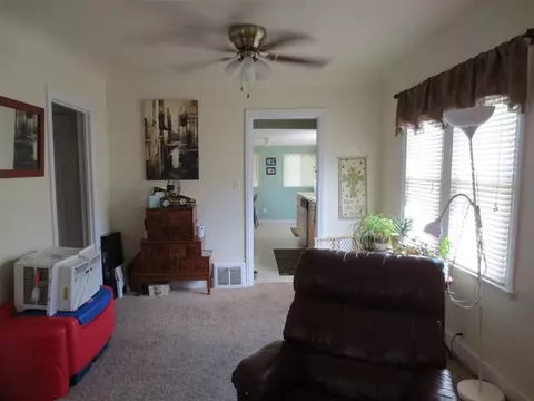 629 Roome, Flint, MI 48503 photo 12