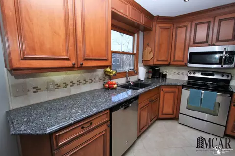 1424 Windham, Temperance, MI 48182 photo 13